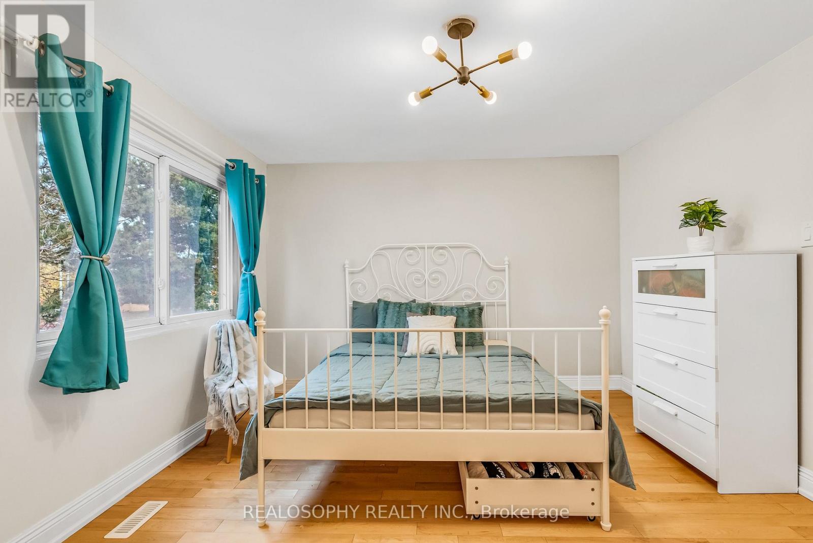32 - 4156 Fieldgate Drive, Mississauga, Ontario  L4W 2N1 - Photo 18 - W13089660