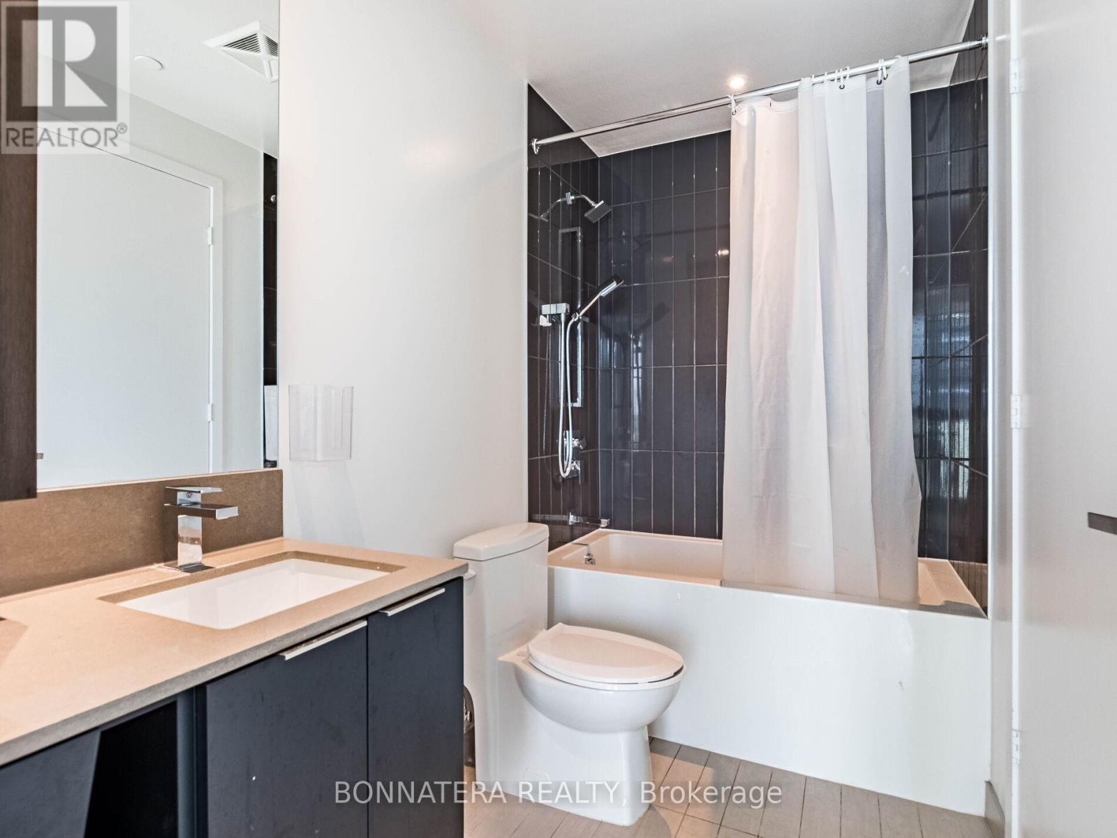 906 - 3900 Confederation Parkway, Mississauga, Ontario  L5B 0L4 - Photo 20 - W13089670