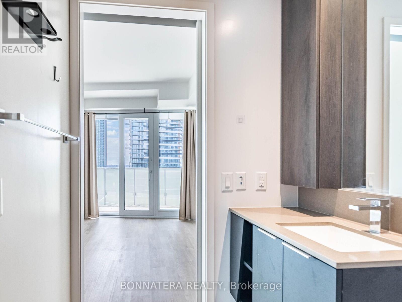 906 - 3900 Confederation Parkway, Mississauga, Ontario  L5B 0L4 - Photo 22 - W13089670