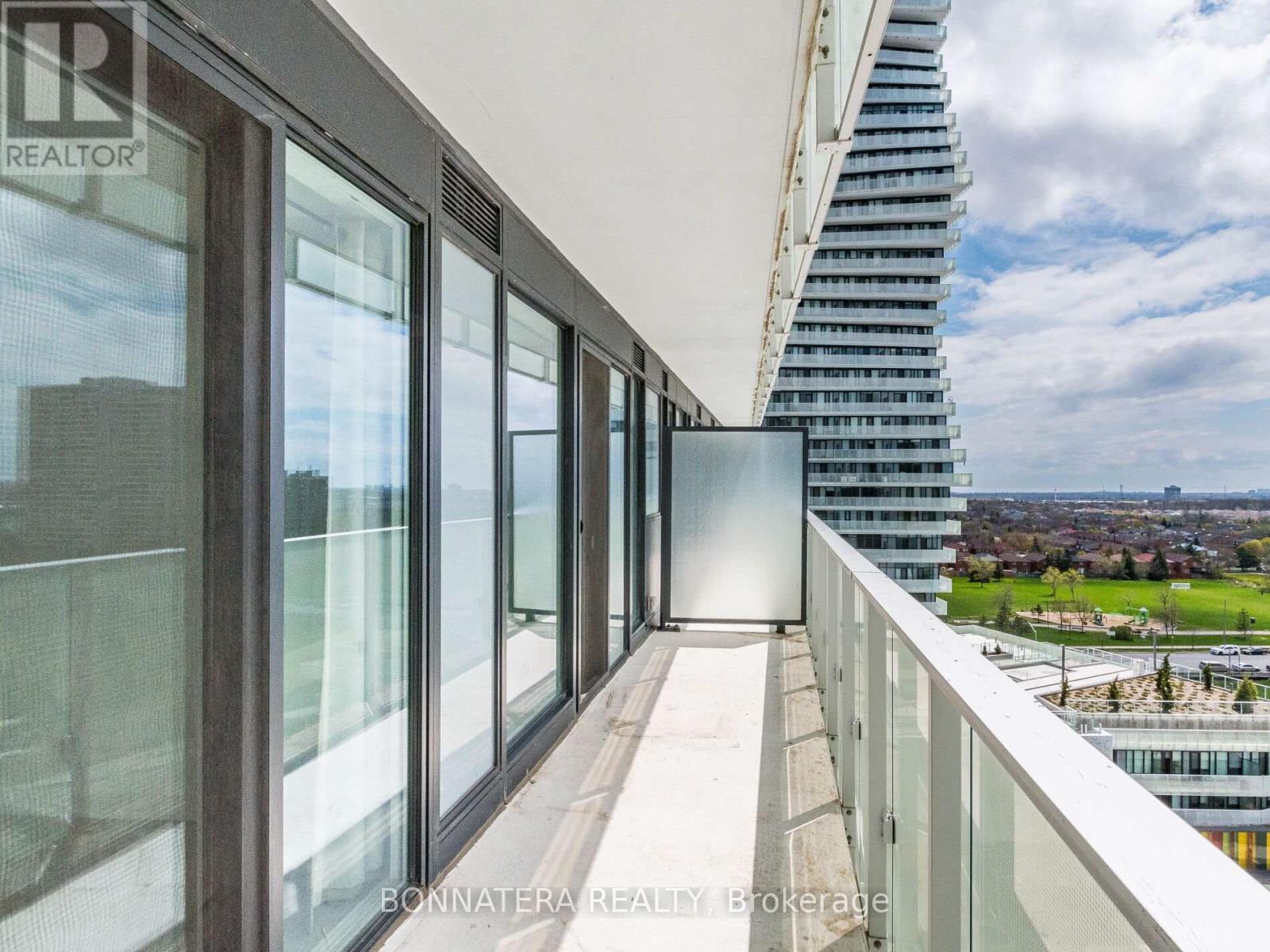 906 - 3900 Confederation Parkway, Mississauga, Ontario  L5B 0L4 - Photo 24 - W13089670