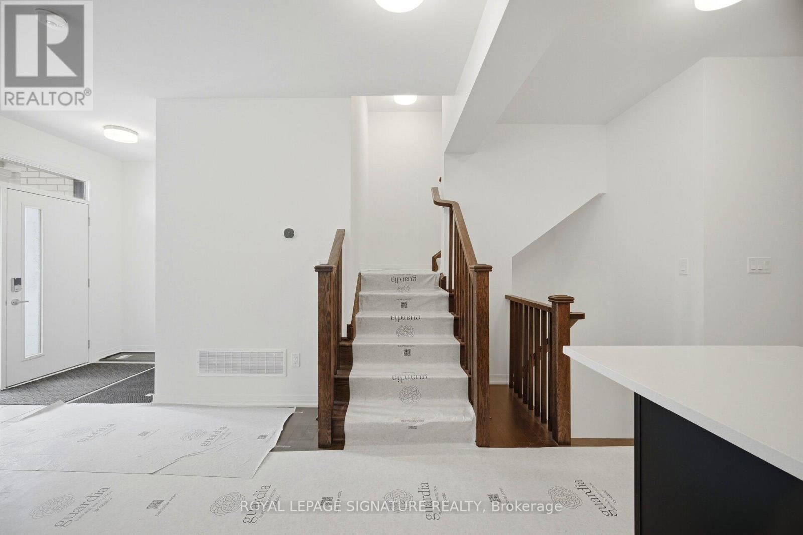 7 Moosehead Drive, Brampton, Ontario  L7A 5L9 - Photo 15 - W13089708