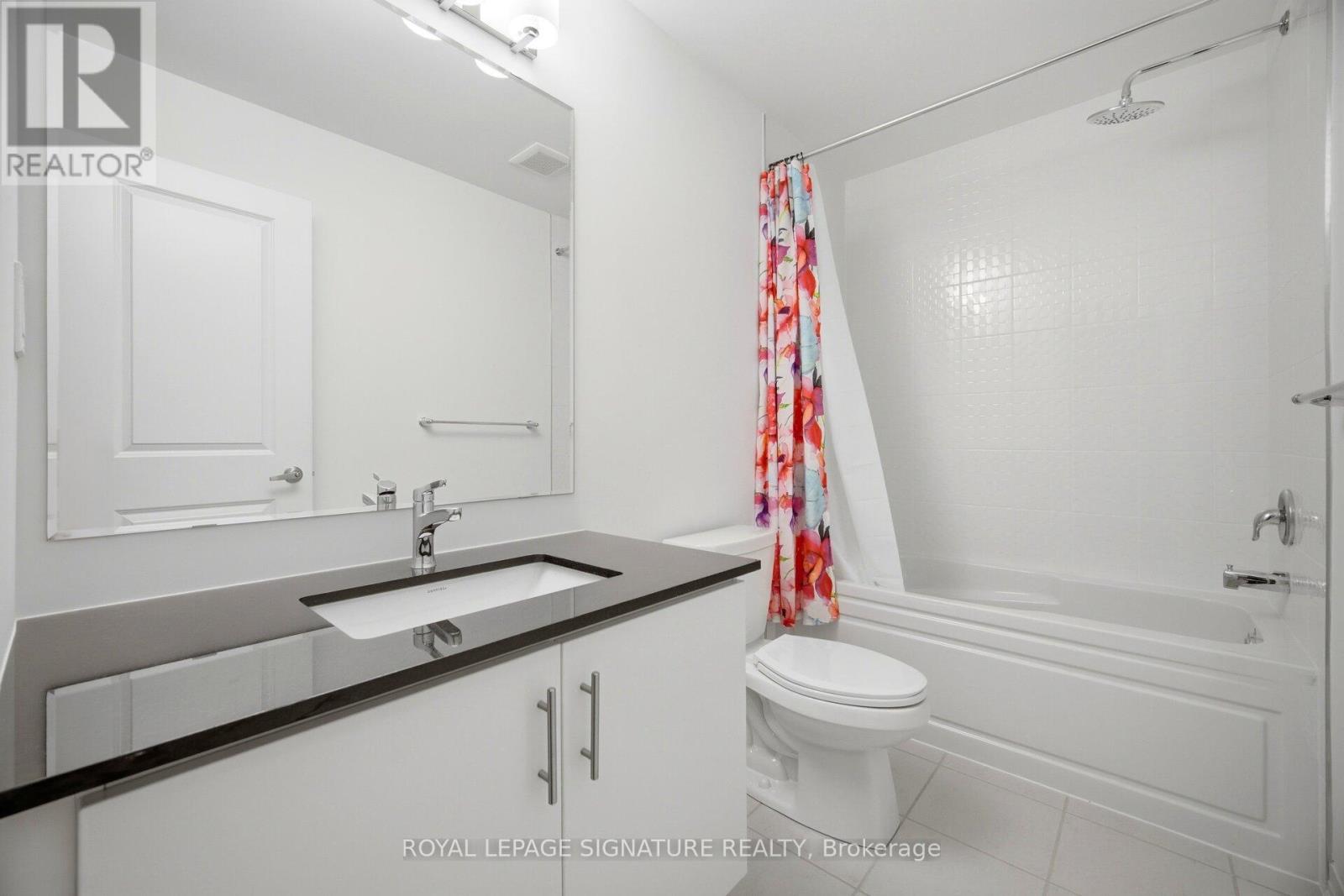 7 Moosehead Drive, Brampton, Ontario  L7A 5L9 - Photo 30 - W13089708