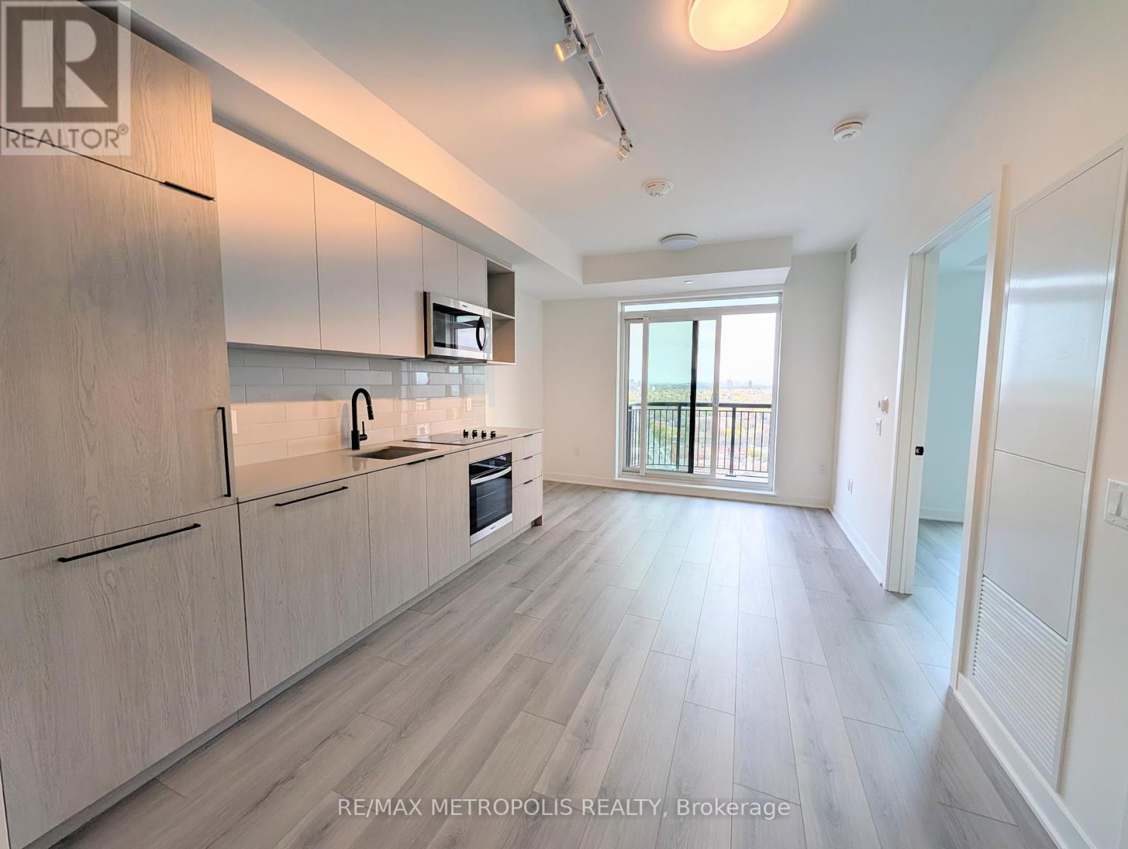 2704 - 1185 DUPONT STREET, Toronto, Ontario
