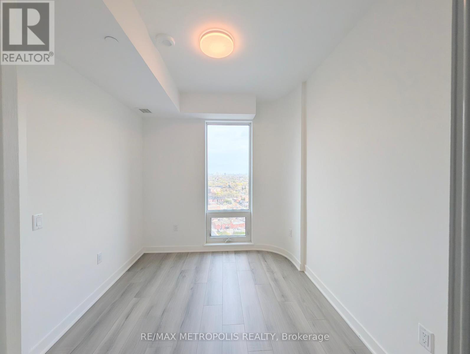 2704 - 1185 Dupont Street, Toronto, Ontario  M6H 0G5 - Photo 11 - W13089822
