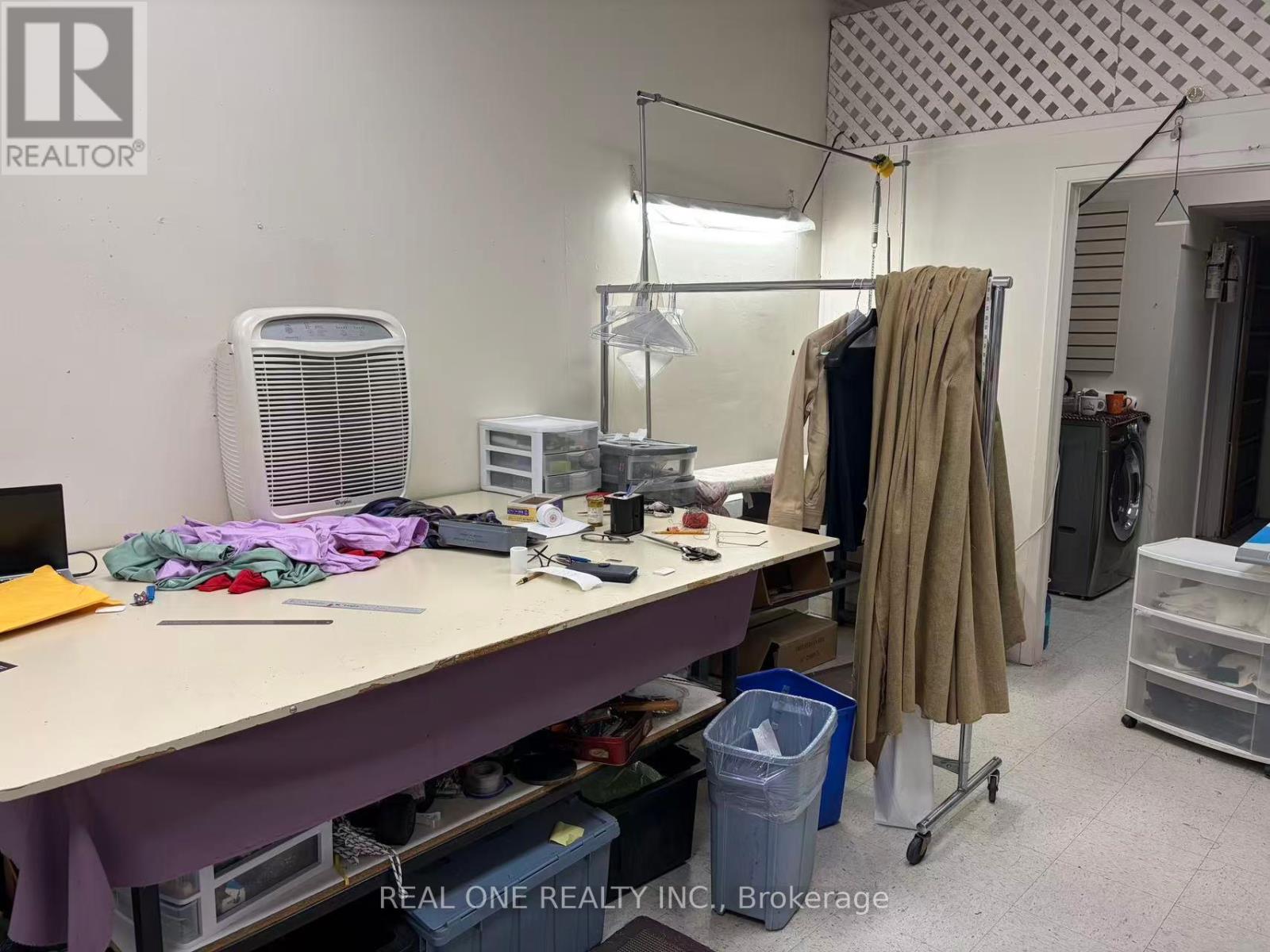 6 - 4033 New Street, Burlington, Ontario  L7L 1S8 - Photo 3 - W13089870