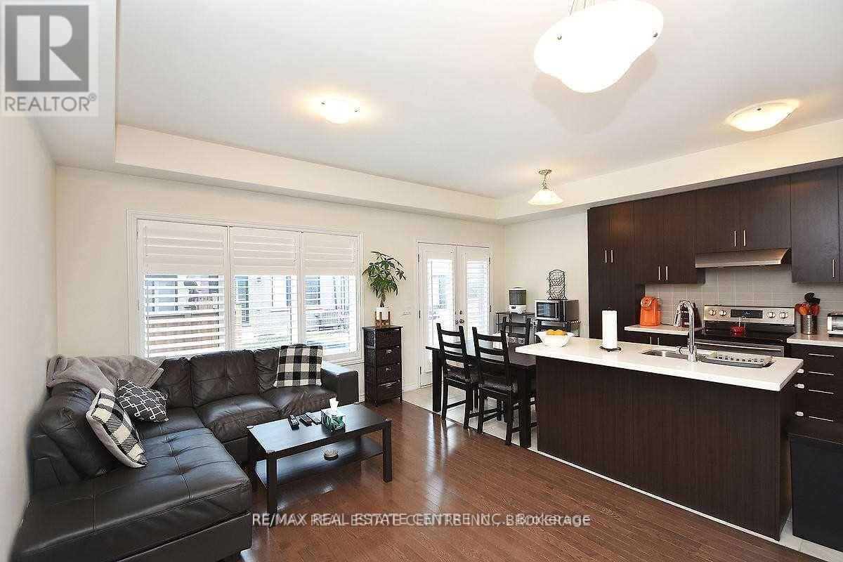 390 Wheat Boom Drive, Oakville, Ontario  L6H 0R4 - Photo 9 - W13089952