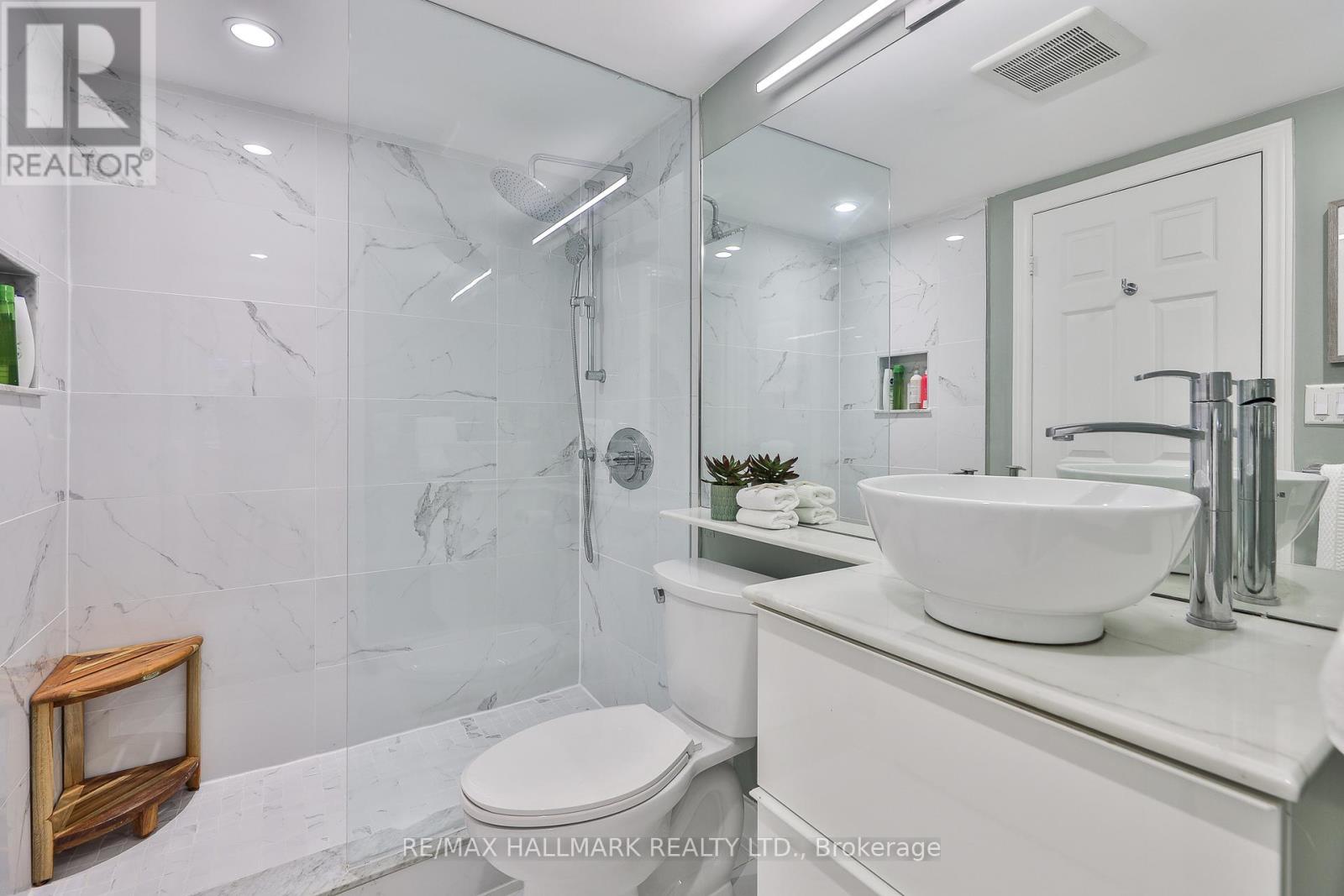 59 - 208 Niagara Street, Toronto, Ontario  M6J 3W5 - Photo 17 - C13002552