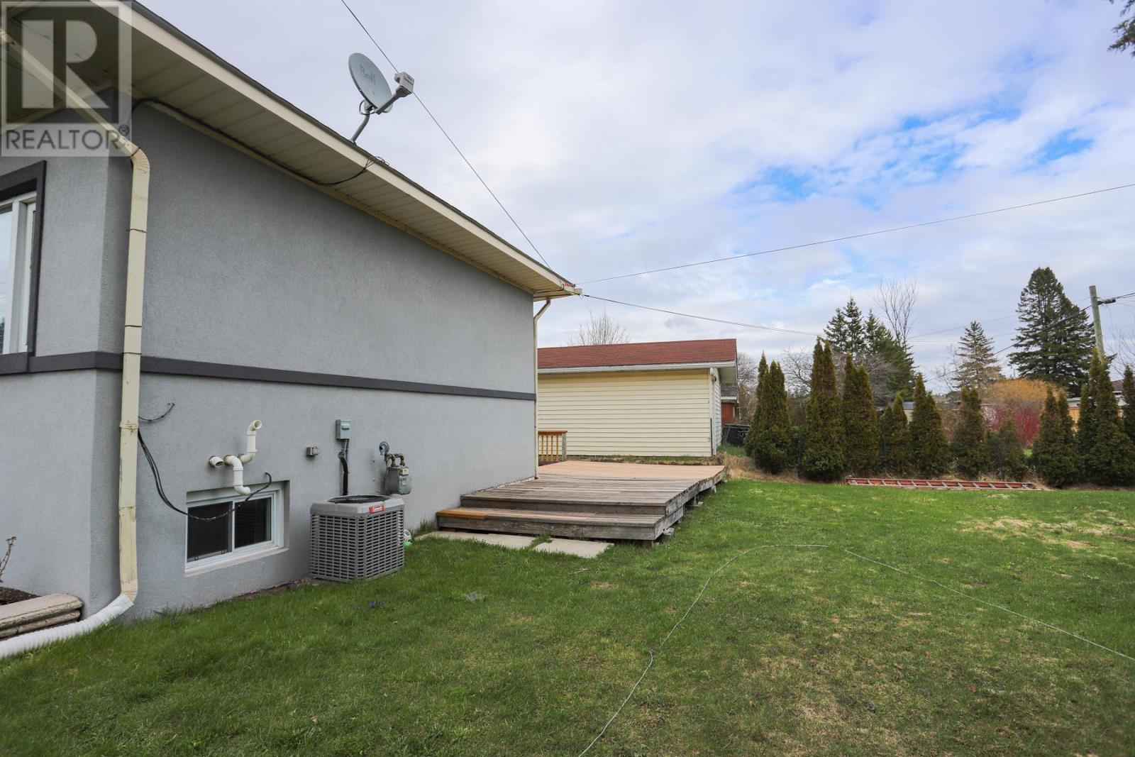 163 Ruth St, Sault Ste. Marie, Ontario  P6C 2E8 - Photo 8 - SM260886