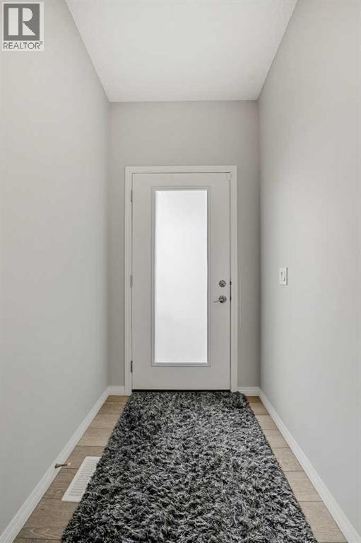 1020 Chinook Gate Heath SW, Airdrie, Alberta  T4B 5C9 - Photo 17 - A2305951