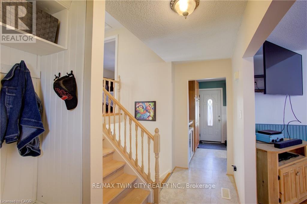 354 Falconer Street, Saugeen Shores, Ontario  N0H 2C2 - Photo 15 - X13089472