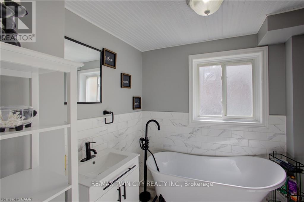 354 Falconer Street, Saugeen Shores, Ontario  N0H 2C2 - Photo 23 - X13089472