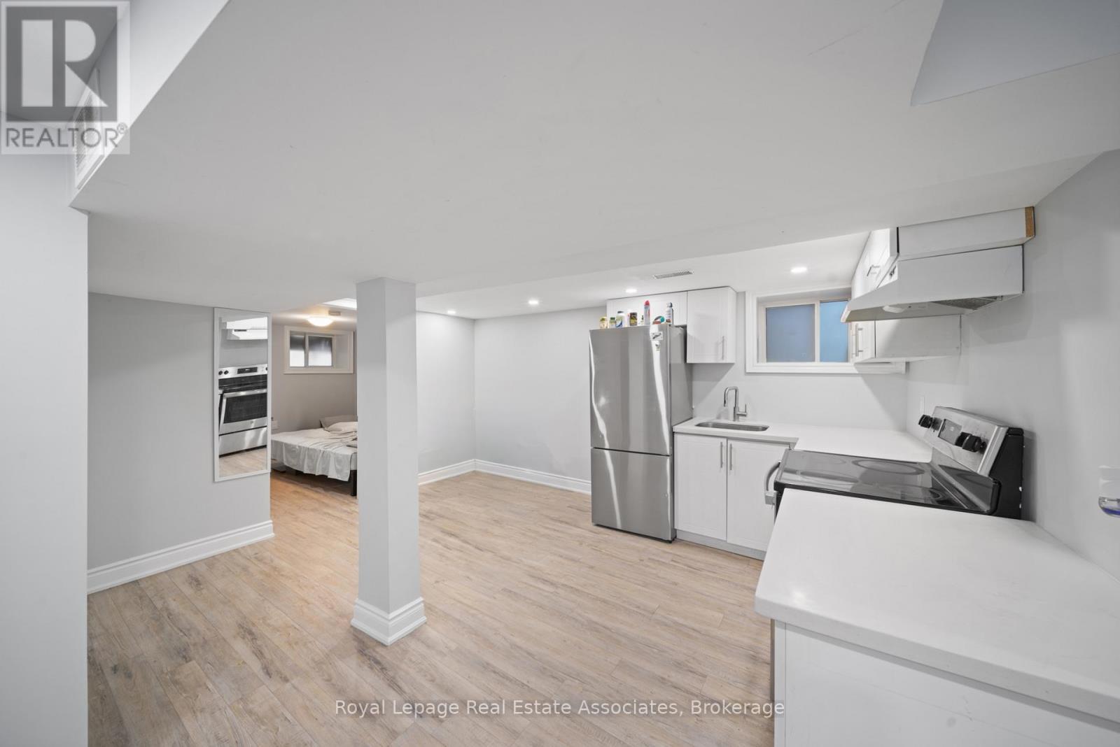 305 Weir Street N, Hamilton, Ontario  L8H 5G4 - Photo 21 - X13089600