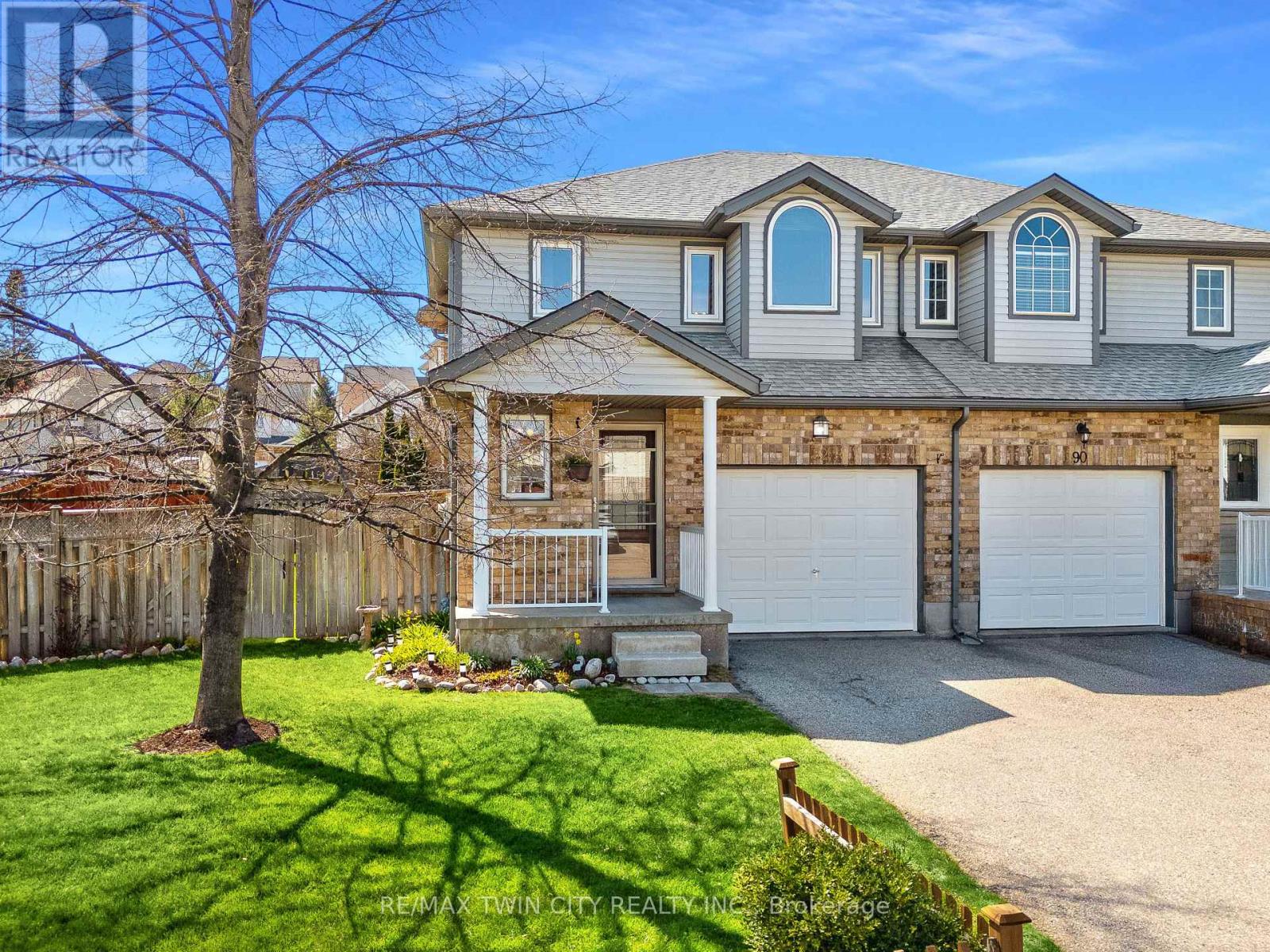 92 Snowdrop Crescent, Kitchener, Ontario  N2E 4G6 - Photo 41 - X13089658