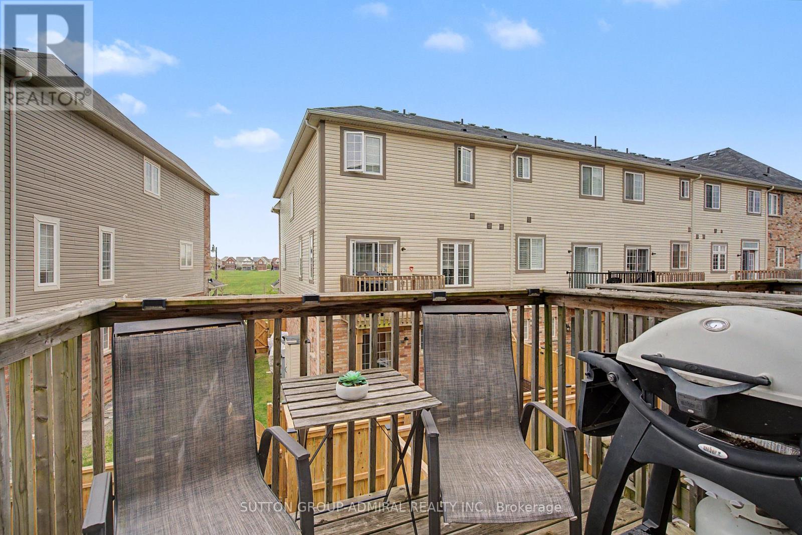 17 Savage Drive, Hamilton, Ontario  L8B 0A1 - Photo 11 - X13089744