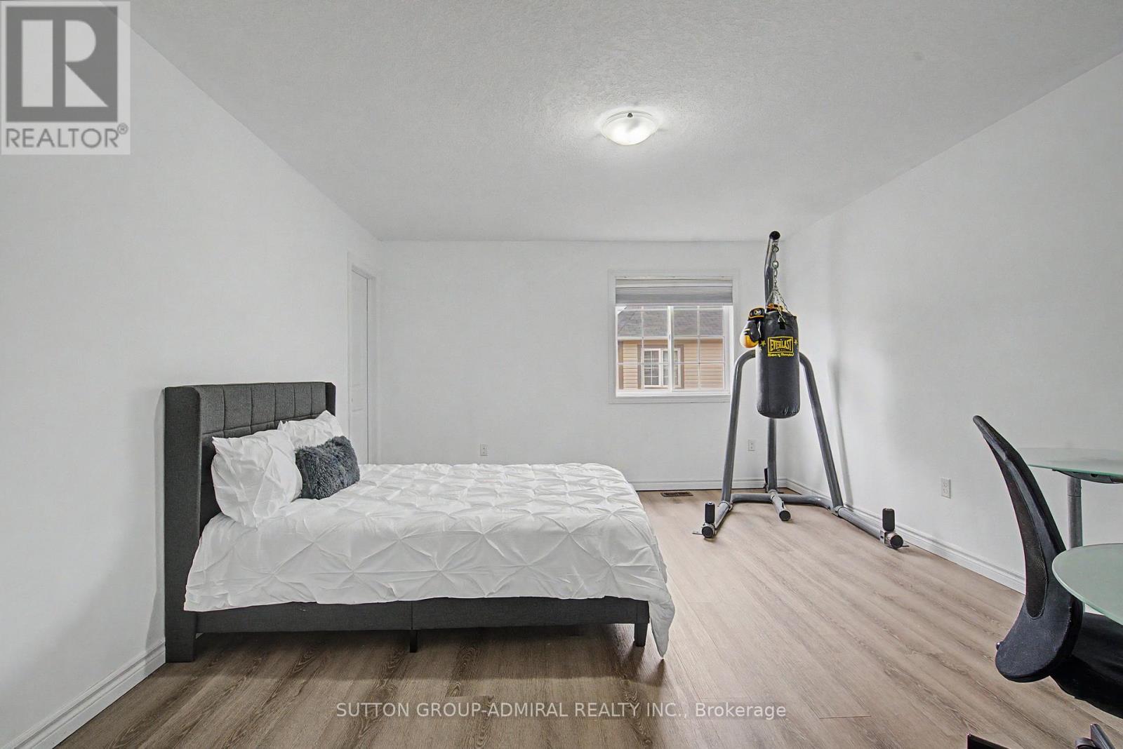 17 Savage Drive, Hamilton, Ontario  L8B 0A1 - Photo 18 - X13089744