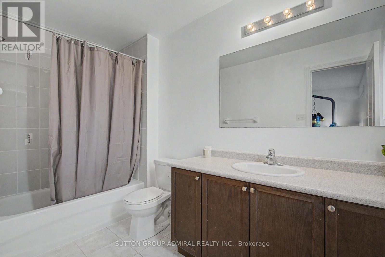 17 Savage Drive, Hamilton, Ontario  L8B 0A1 - Photo 20 - X13089744
