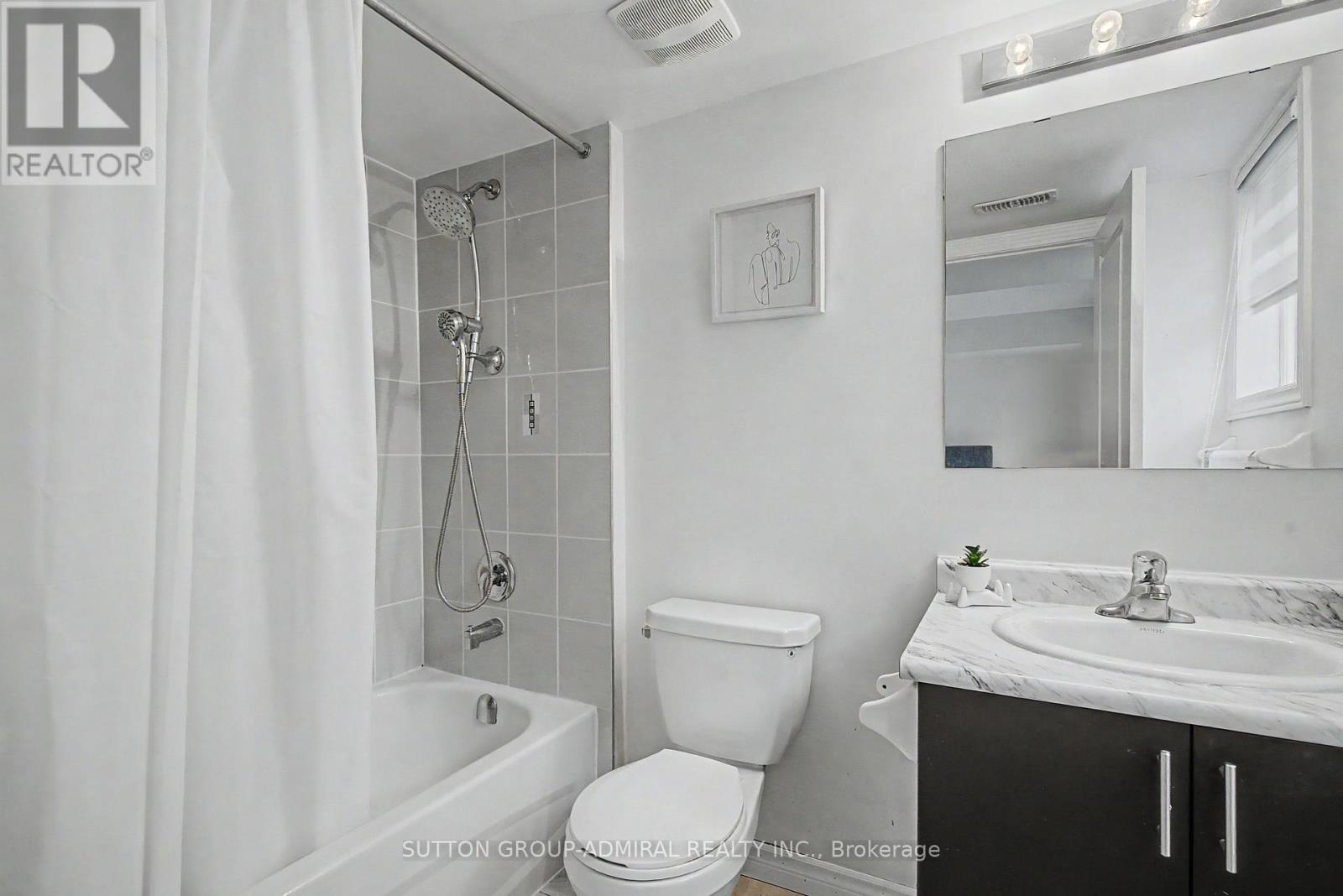 17 Savage Drive, Hamilton, Ontario  L8B 0A1 - Photo 8 - X13089744