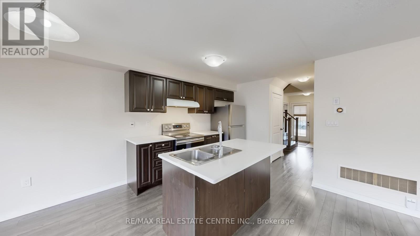 80 Scarletwood Street, Hamilton, Ontario  L8J 1X5 - Photo 10 - X13089852