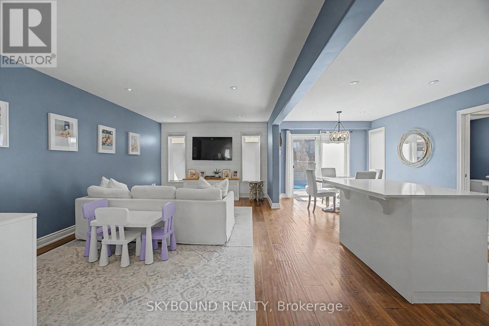 53 Diana Avenue, Grimsby, Ontario  L3M 0C7 - Photo 9 - X13089896