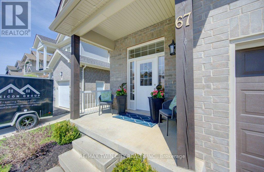 67 Theodore Schuler Boulevard, Wilmot, Ontario  N3A 0B9 - Photo 3 - X13089938