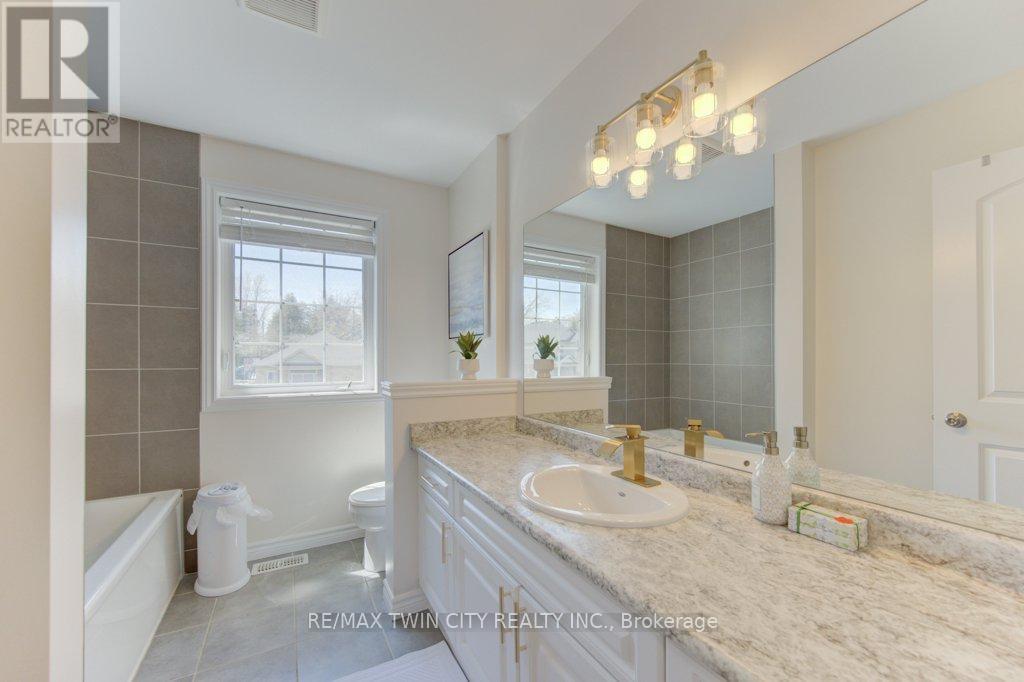 67 Theodore Schuler Boulevard, Wilmot, Ontario  N3A 0B9 - Photo 31 - X13089938