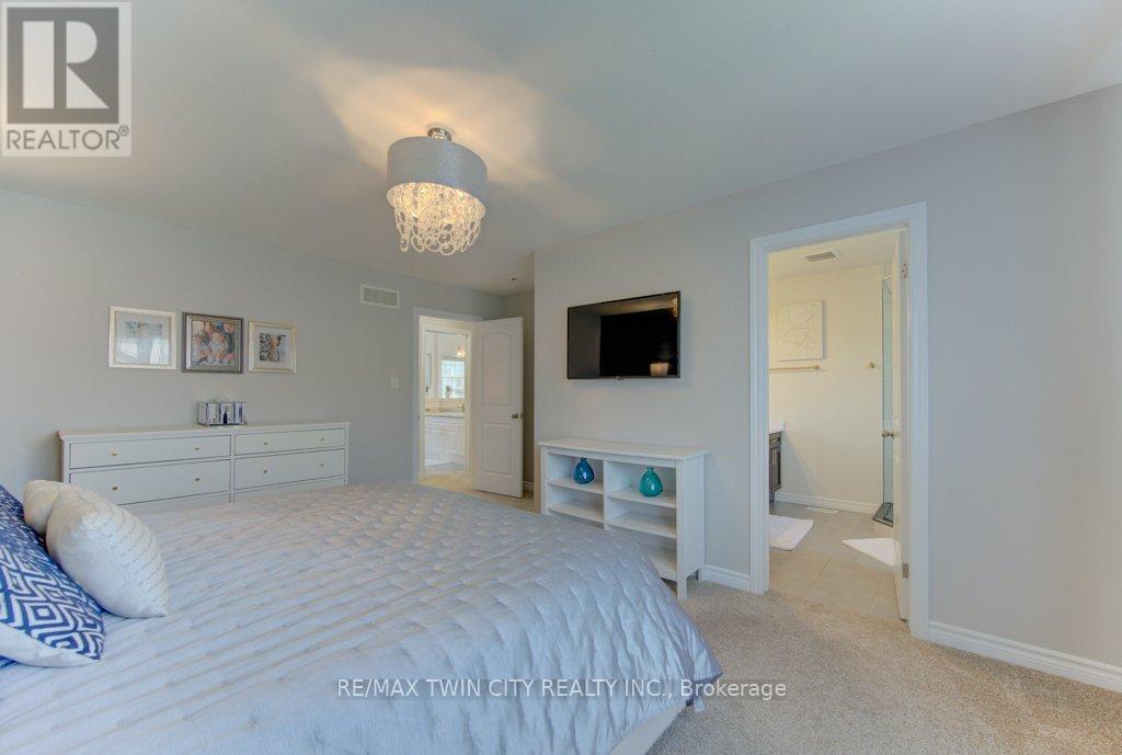 67 Theodore Schuler Boulevard, Wilmot, Ontario  N3A 0B9 - Photo 33 - X13089938