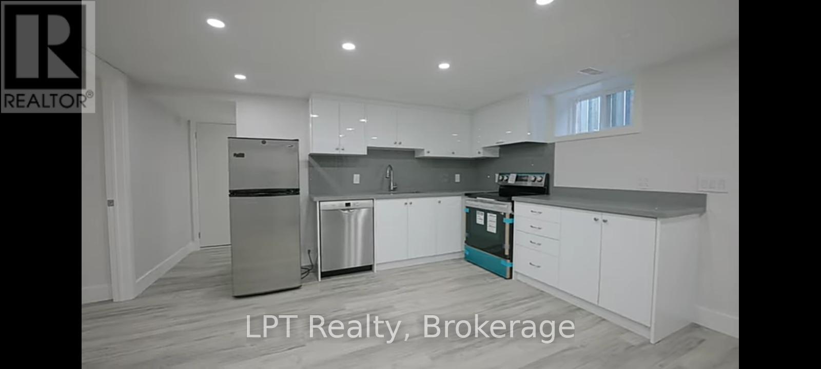 474 Phillip Murray Avenue, Oshawa, Ontario  L1J 1H5 - Photo 13 - E13090004