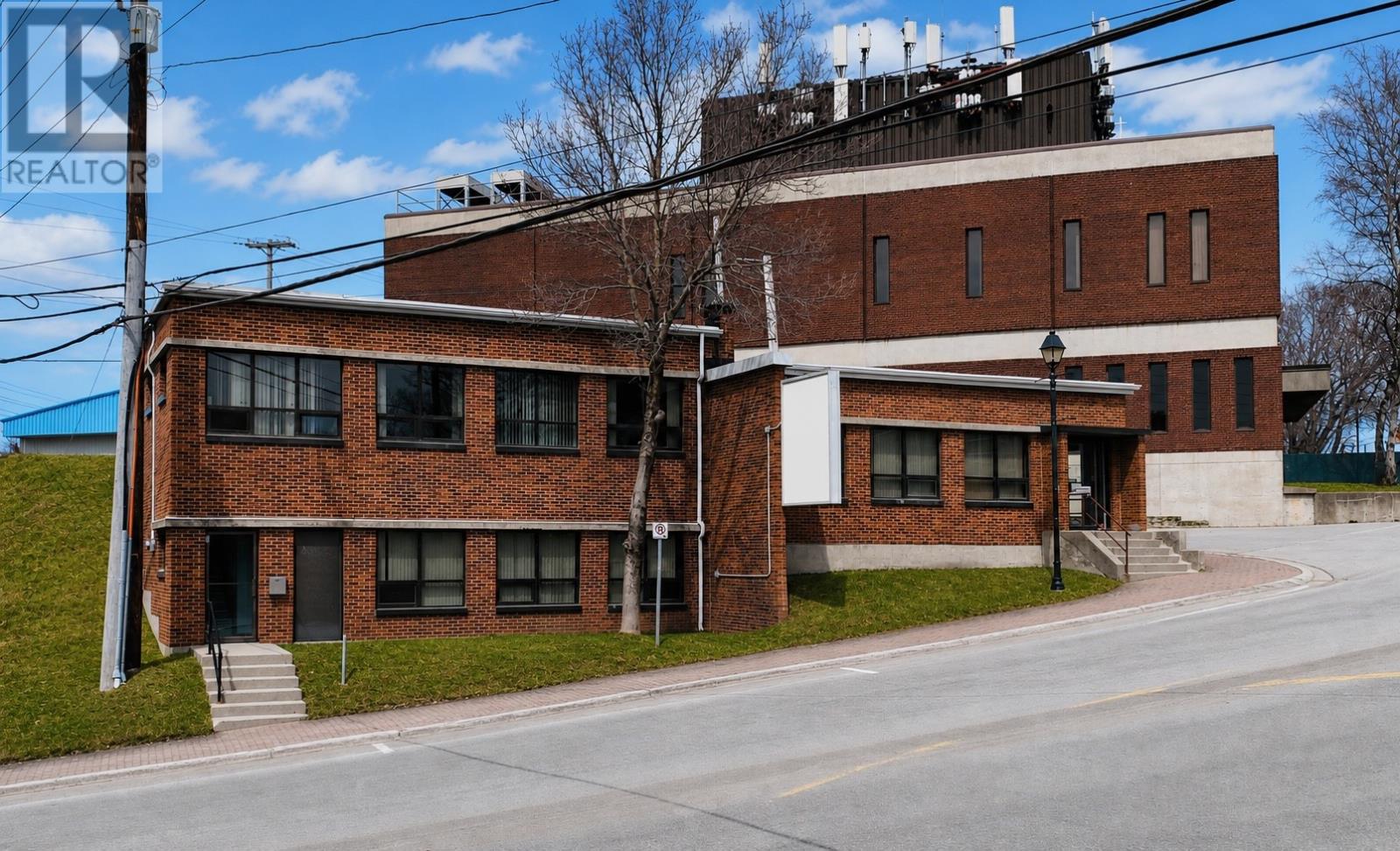 17 Main Street, Corner Brook, Newfoundland & Labrador