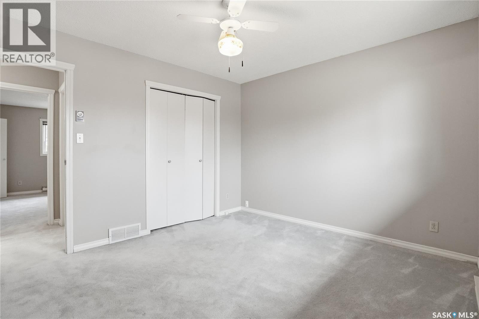 206 & 208 Coppermine Crescent, Saskatoon, Saskatchewan  S7K 4L7 - Photo 15 - SK035030