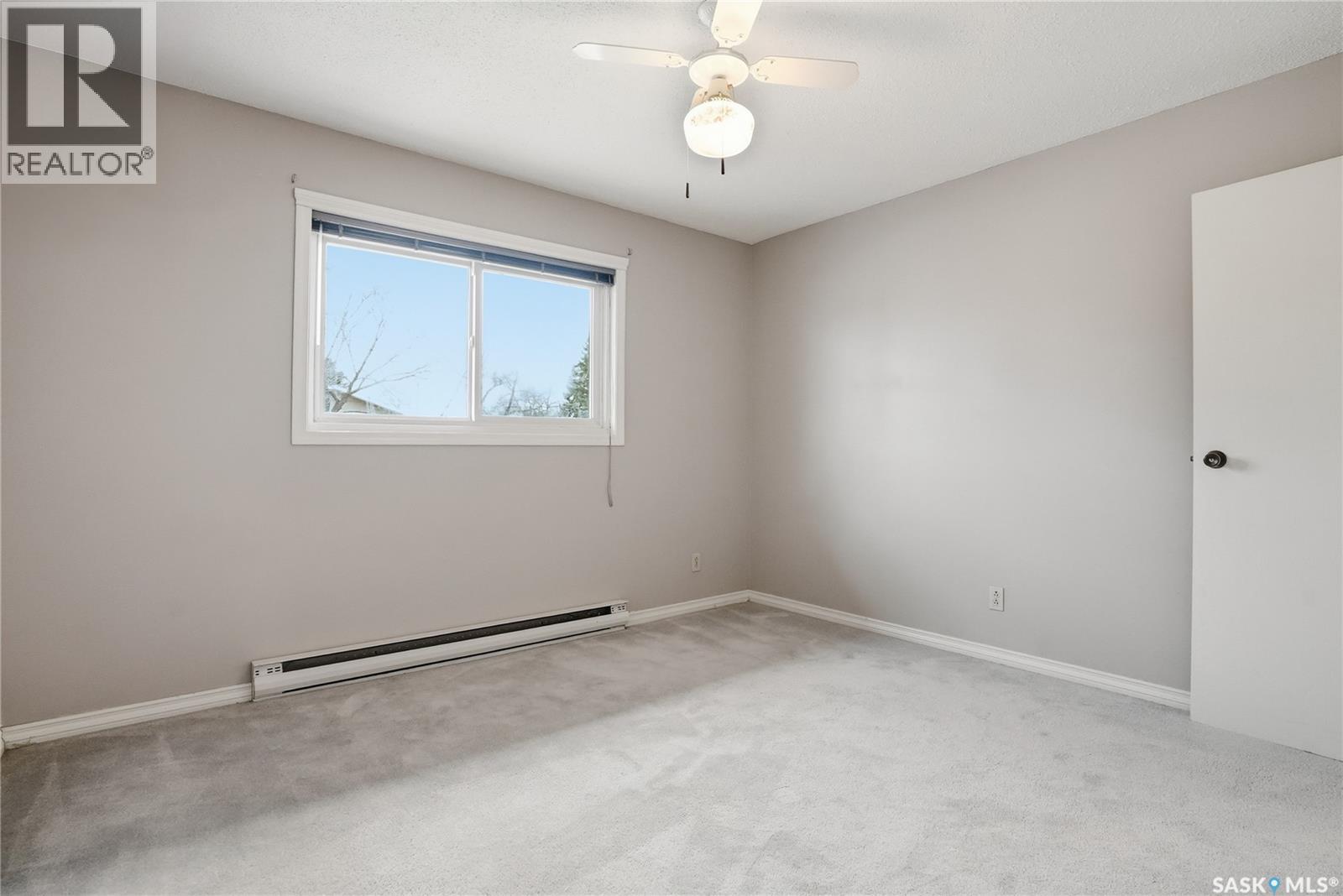 206 & 208 Coppermine Crescent, Saskatoon, Saskatchewan  S7K 4L7 - Photo 18 - SK035030