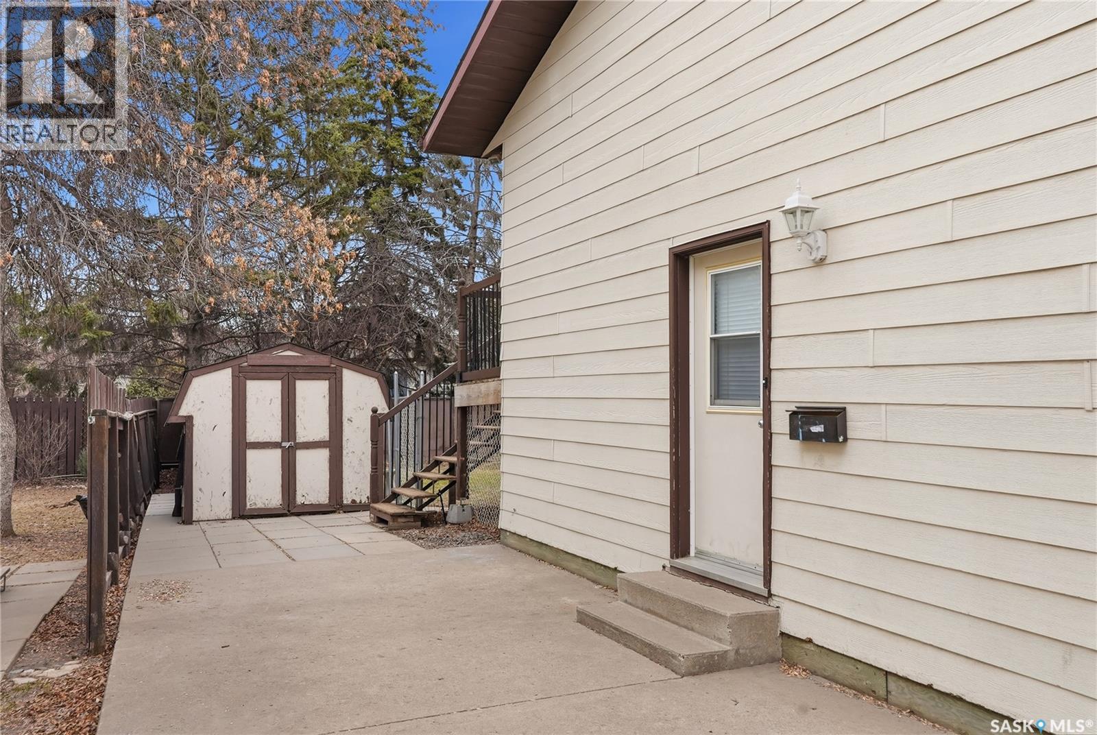 206 & 208 Coppermine Crescent, Saskatoon, Saskatchewan  S7K 4L7 - Photo 25 - SK035030