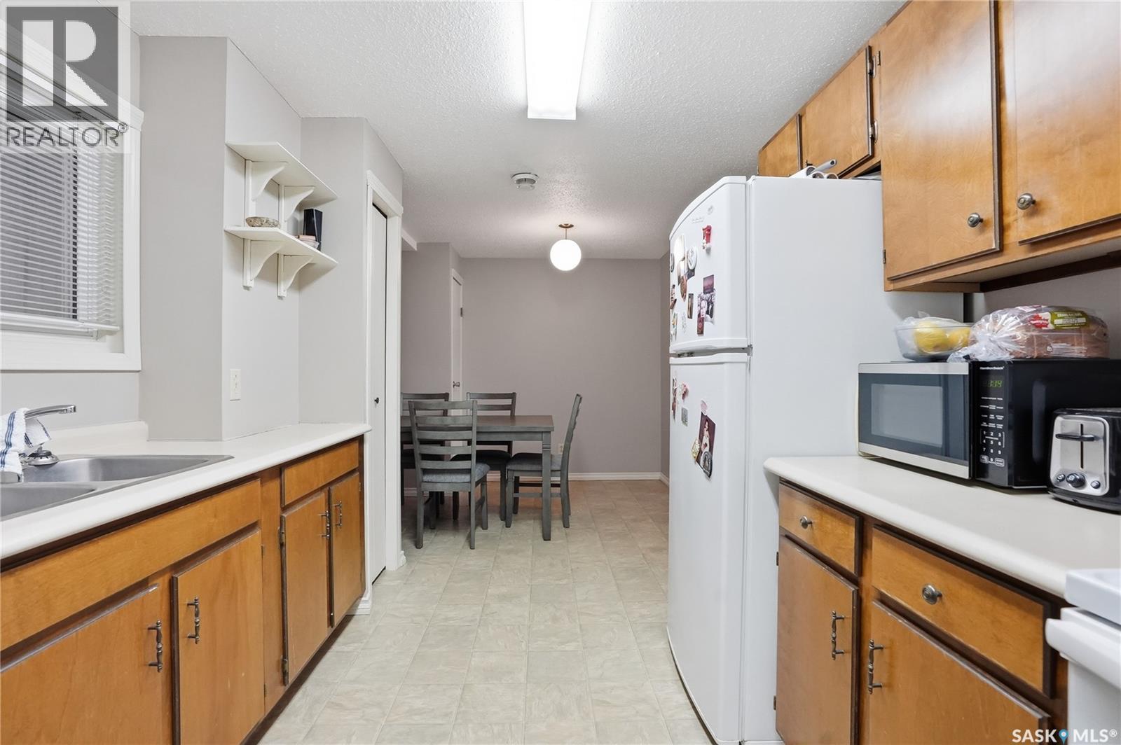206 & 208 Coppermine Crescent, Saskatoon, Saskatchewan  S7K 4L7 - Photo 34 - SK035030