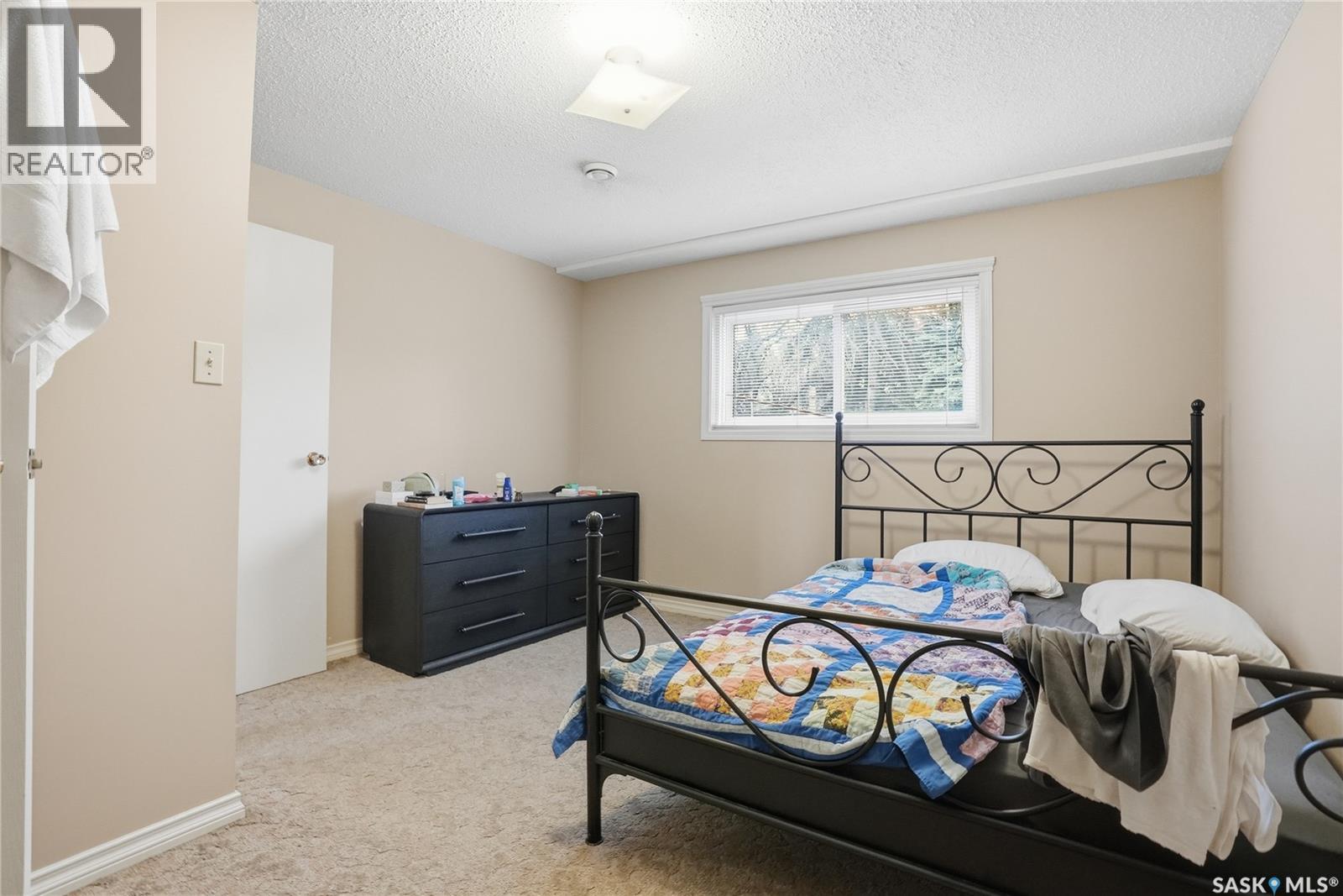 206 & 208 Coppermine Crescent, Saskatoon, Saskatchewan  S7K 4L7 - Photo 38 - SK035030