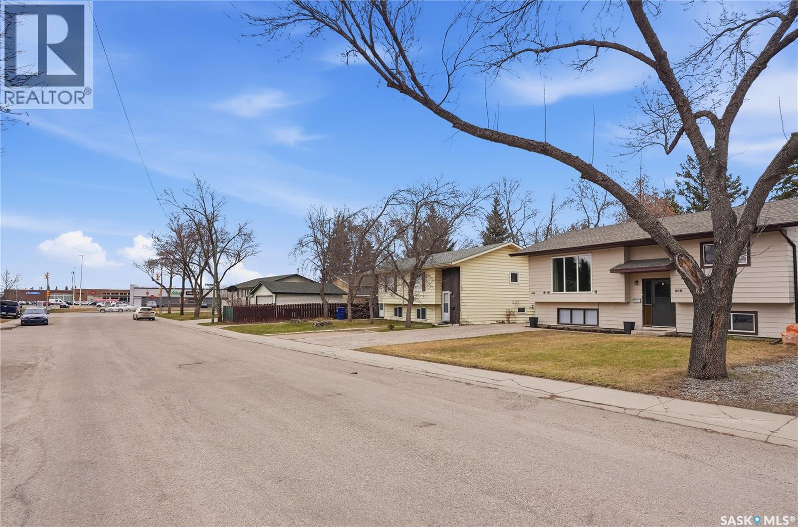 206 & 208 Coppermine Crescent, Saskatoon, Saskatchewan  S7K 4L7 - Photo 46 - SK035030