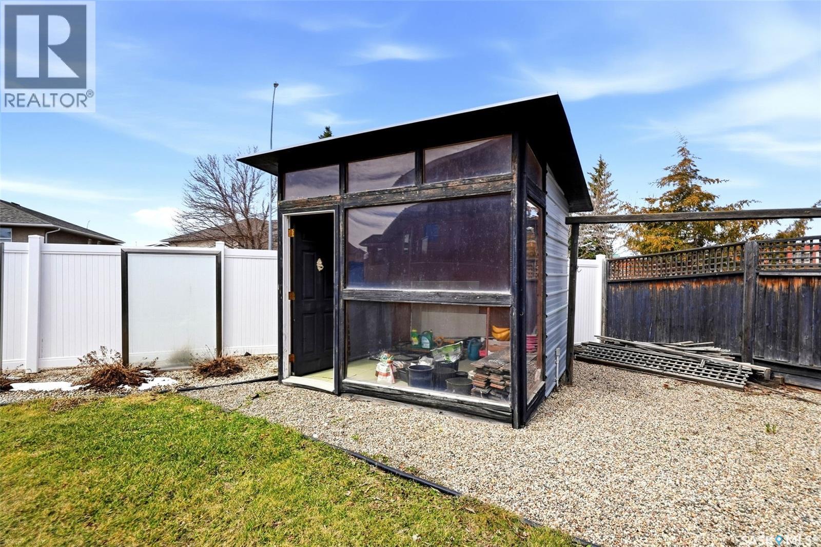 3203 Windsor Park Place, Regina, Saskatchewan  S4B 3B2 - Photo 37 - SK034903