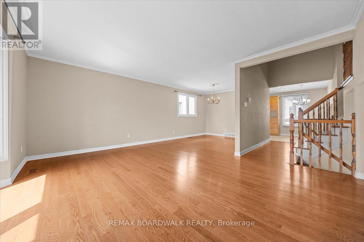 1195 St Jerome Crescent, Ottawa, Ontario  K1C 2A7 - Photo 17 - X13090030