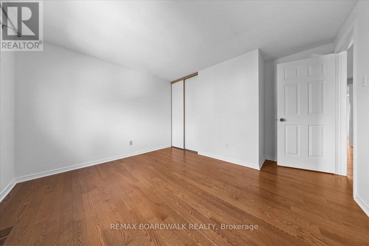 1195 St Jerome Crescent, Ottawa, Ontario  K1C 2A7 - Photo 26 - X13090030