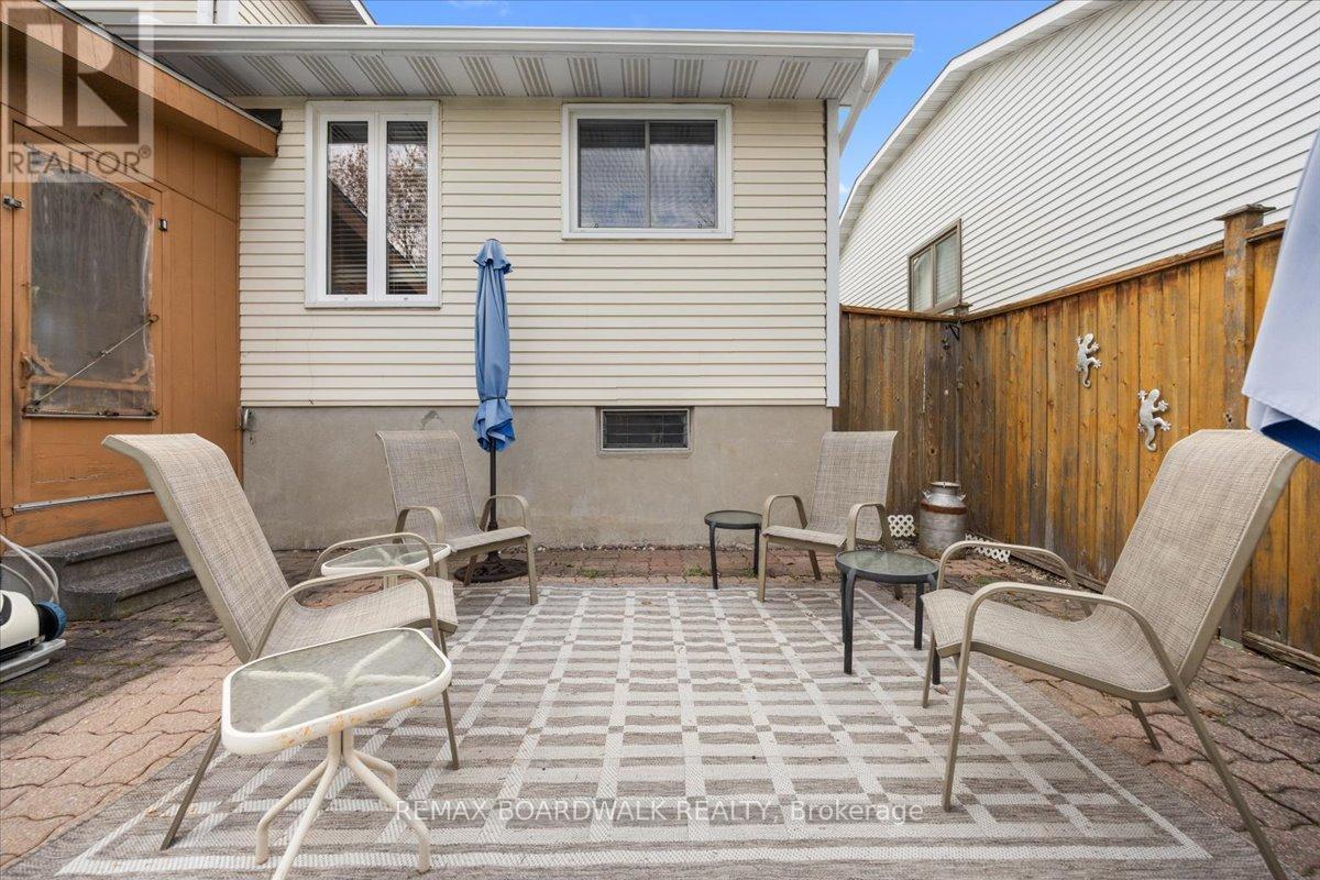 1195 St Jerome Crescent, Ottawa, Ontario  K1C 2A7 - Photo 33 - X13090030