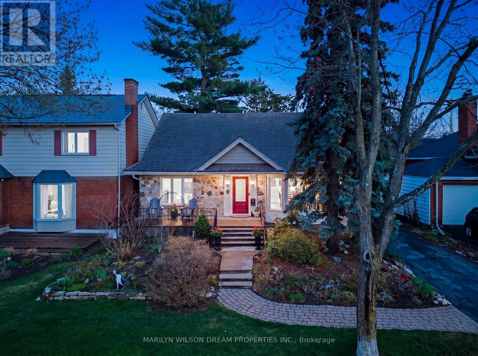 16 AVENUE ROAD, Ottawa, Ontario