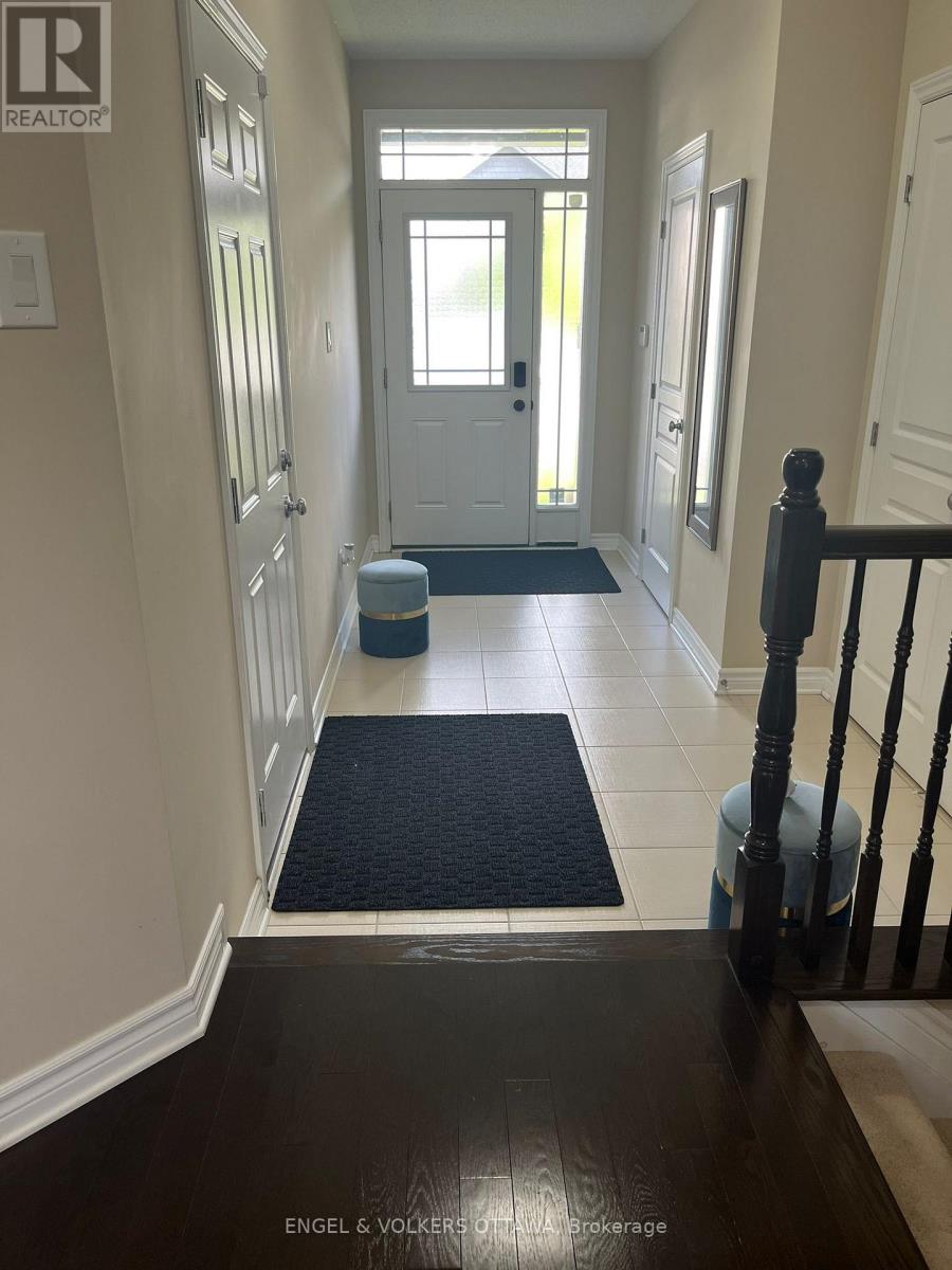 440 Barrick Hill Road, Ottawa, Ontario  K2M 0H7 - Photo 2 - X13090074