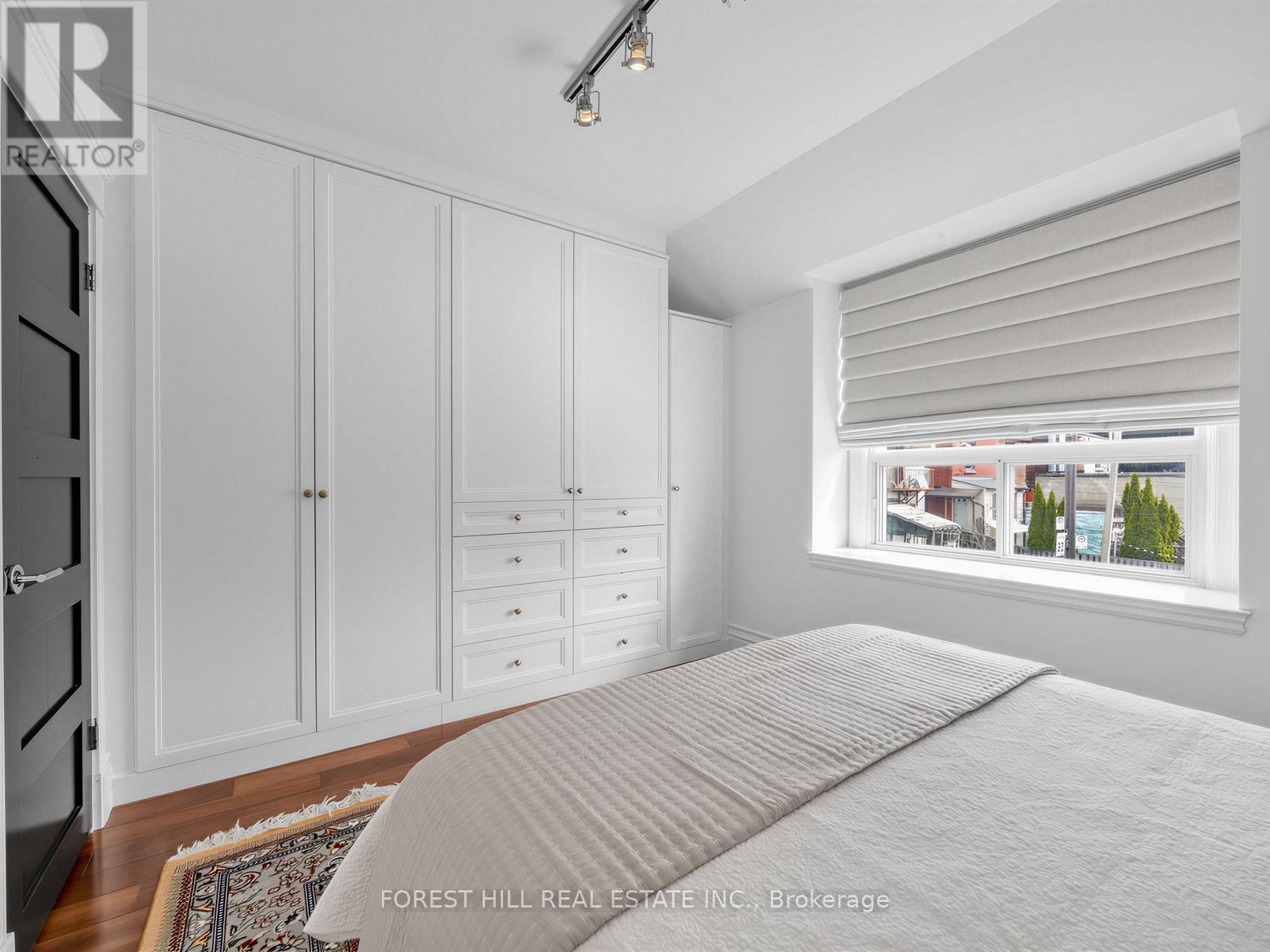 94 Somerset Avenue, Toronto, Ontario  M6H 2R4 - Photo 16 - C13084146