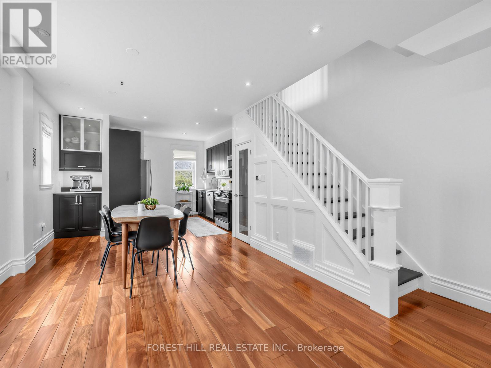 94 Somerset Avenue, Toronto, Ontario  M6H 2R4 - Photo 7 - C13084146
