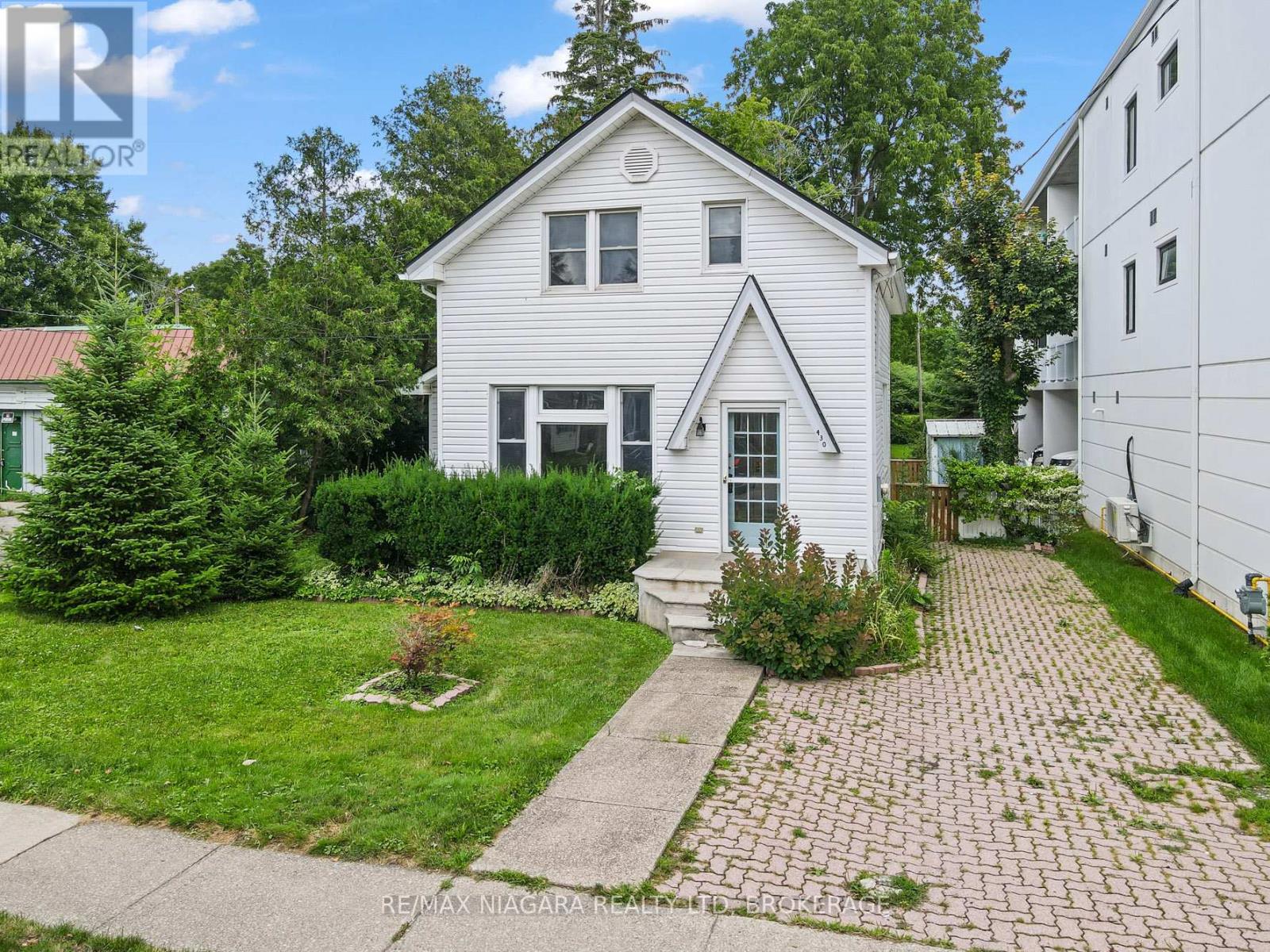 430 RIDGE ROAD N, Fort Erie, Ontario