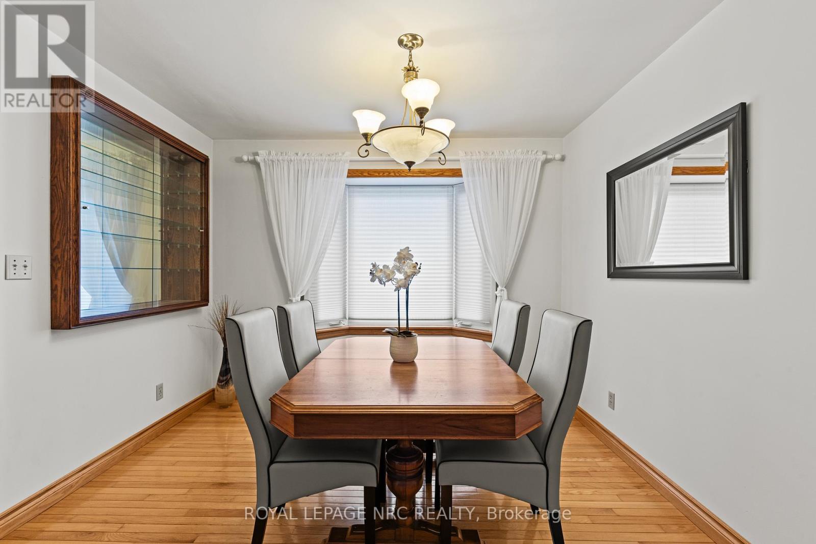 6722 Margaret Street, Niagara Falls, Ontario  L2G 2V3 - Photo 4 - X13090144
