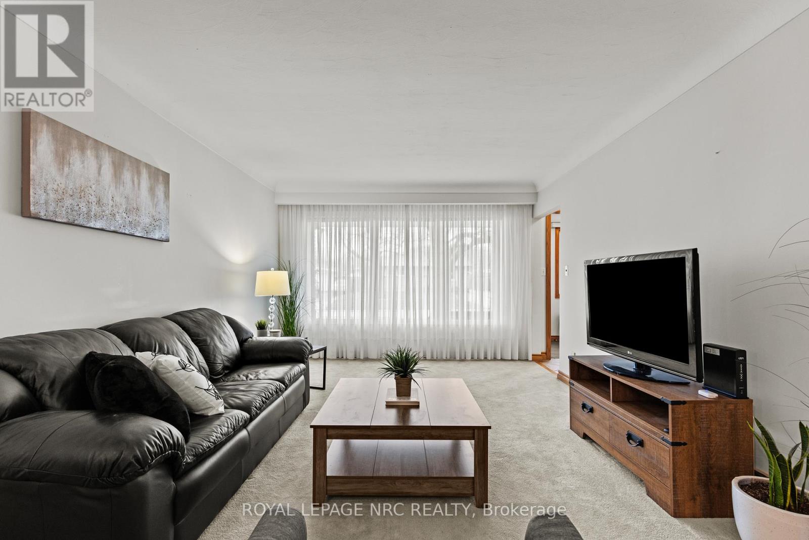 6722 Margaret Street, Niagara Falls, Ontario  L2G 2V3 - Photo 5 - X13090144