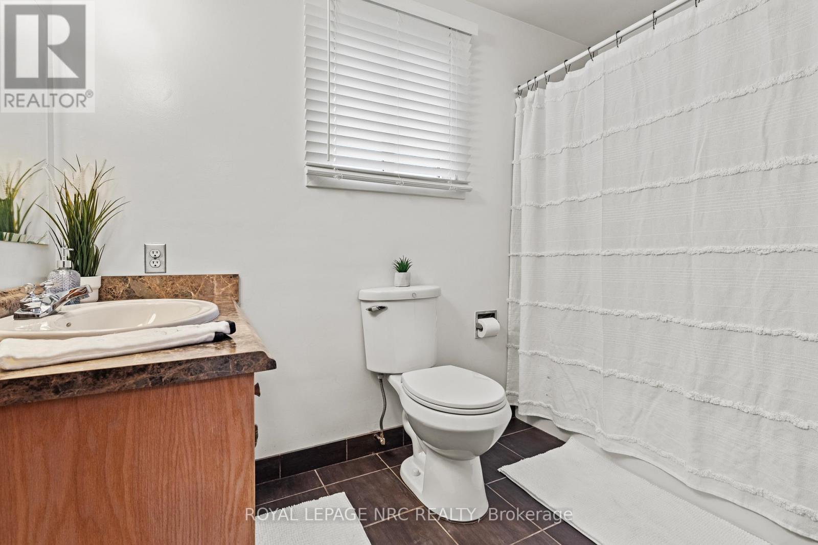 6722 Margaret Street, Niagara Falls, Ontario  L2G 2V3 - Photo 9 - X13090144
