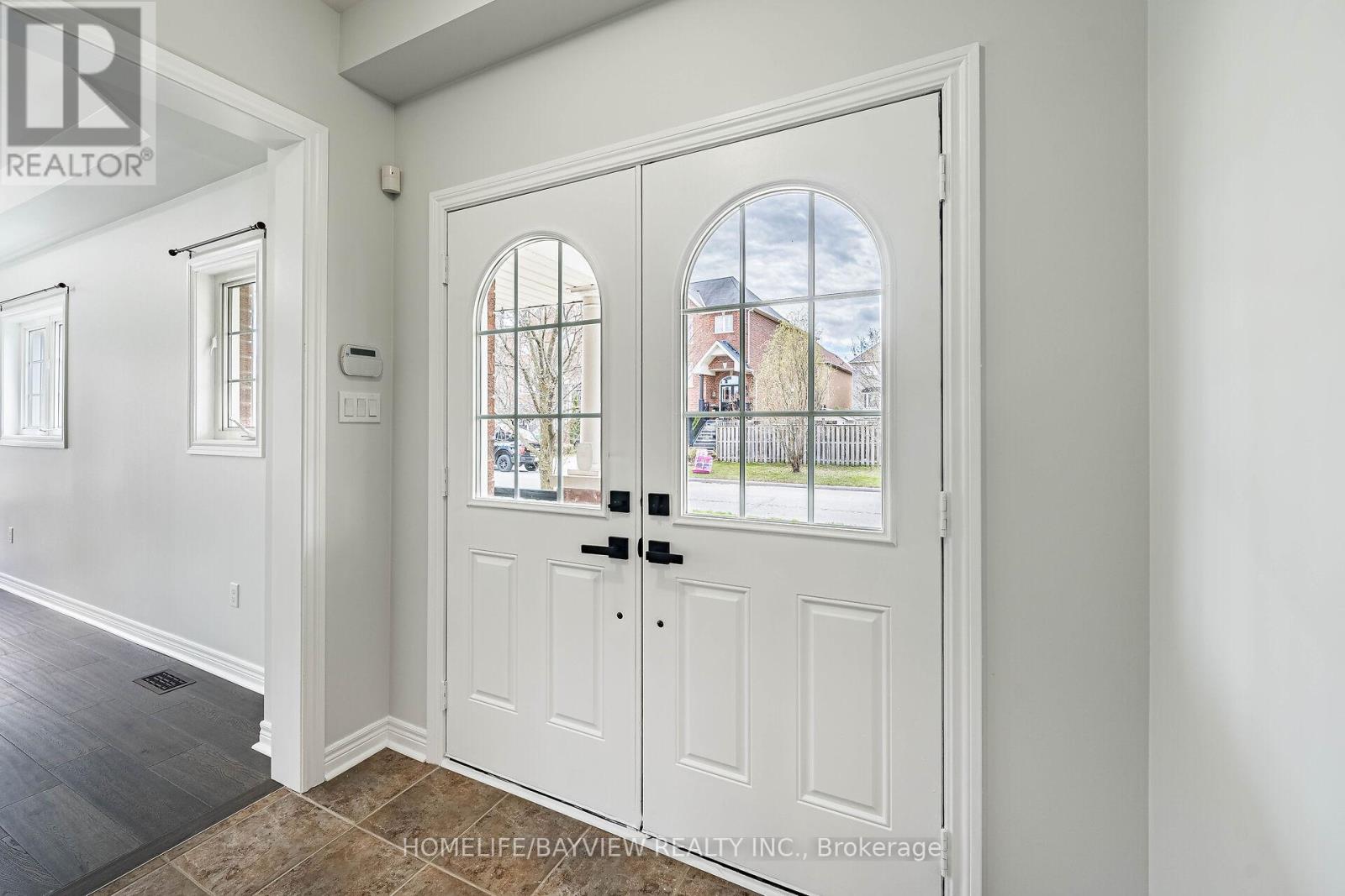 212 Ray Snow Boulevard, Newmarket, Ontario  L3X 3J3 - Photo 7 - N13076348