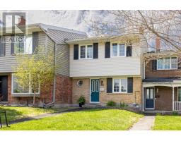 920 WALKLEY ROAD, Ottawa, Ontario