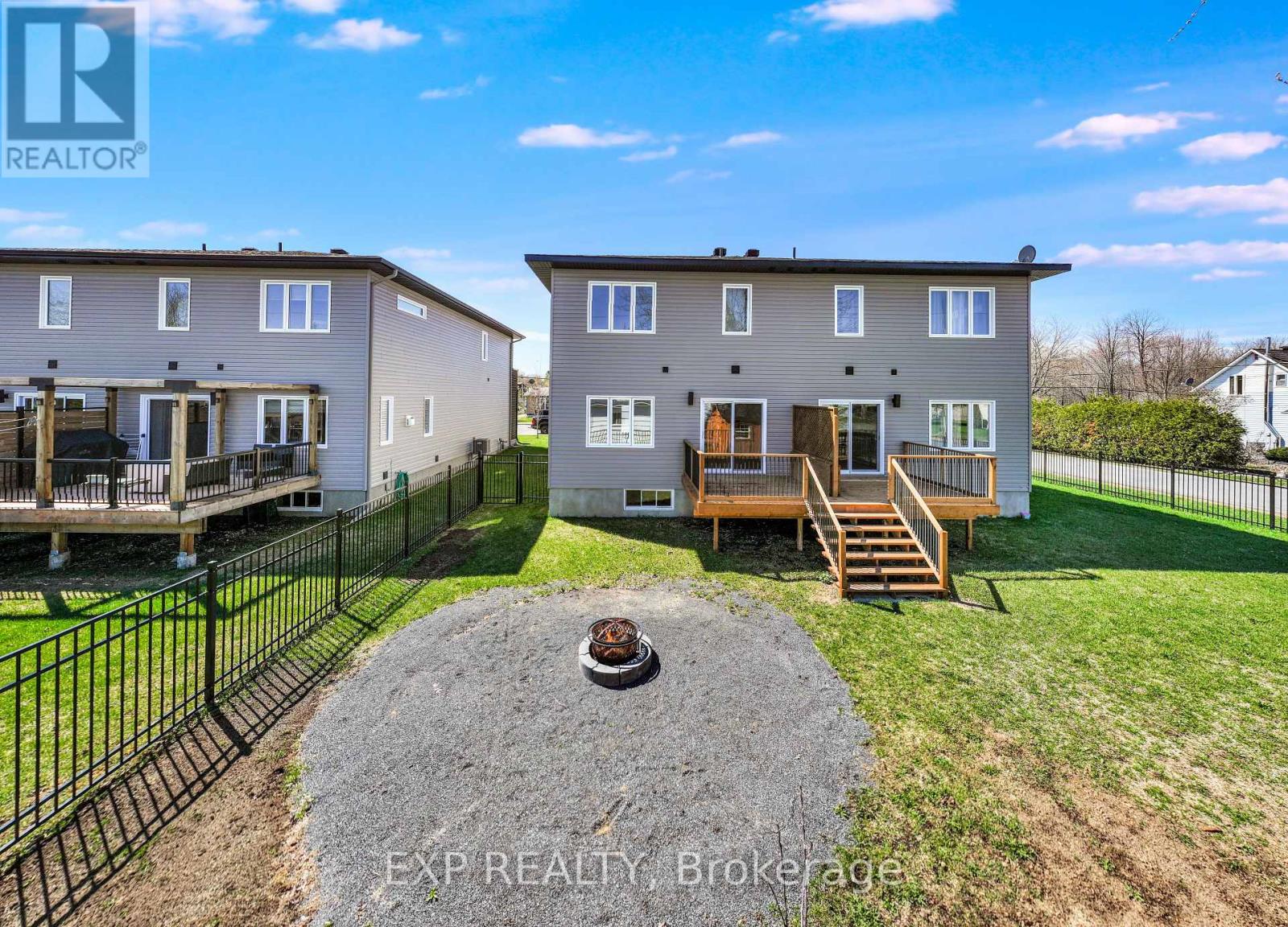 211 Mabel Road, The Nation, Ontario  K0A 2M0 - Photo 2 - X13014796