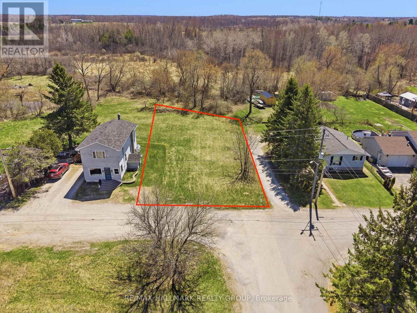 32 BROCK STREET N, Perth, Ontario